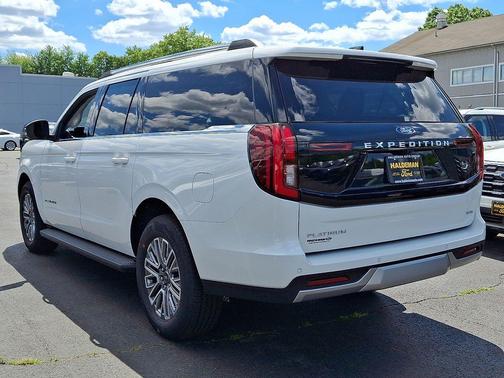 STAR WHITE MET TRI-COAT 2026 Ford Expedition Max Platinum