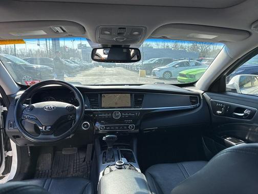 2015 Kia K900 Premium