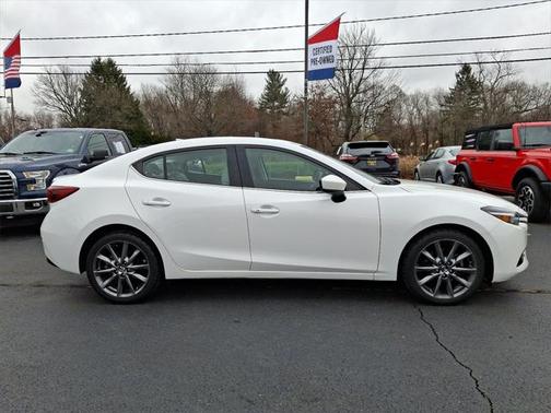 2018 Mazda Mazda3 Grand Touring