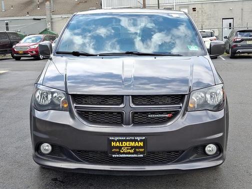 2016 Dodge Grand Caravan R/T