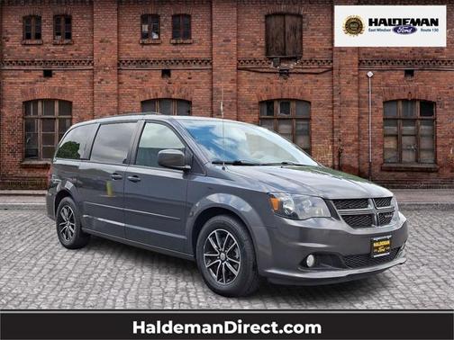 2016 Dodge Grand Caravan R/T