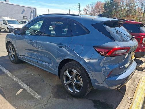 VAPOR BLUE METALLIC 2023 Ford Escape ST-Line