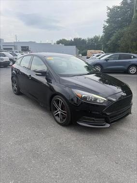 2017 Ford Focus ST ST