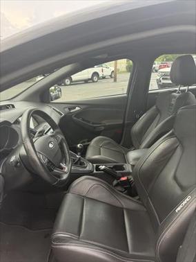 2017 Ford Focus ST ST