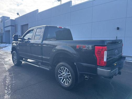 2017 Ford F-250 Lariat