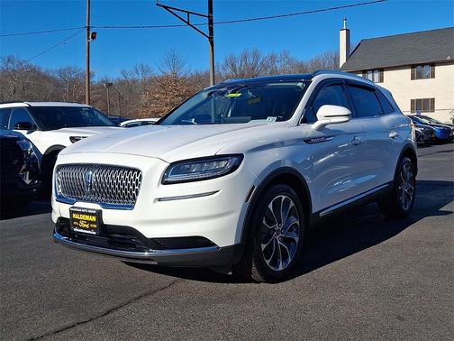 2022 Lincoln Nautilus Reserve