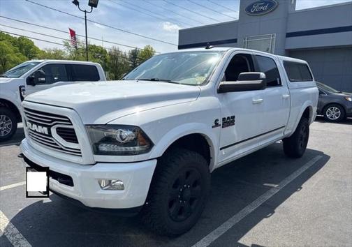 2018 RAM 2500 Laramie Crew Cab 4x4 6'4' Box