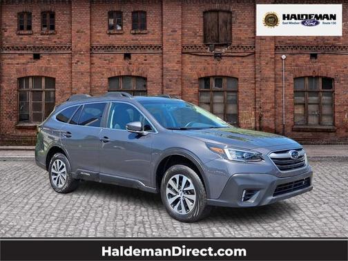 2022 Subaru Outback Premium