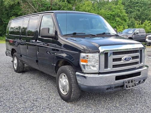 2014 Ford E350 Super Duty XLT