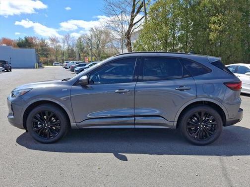 2023 Ford Escape ST-Line Elite