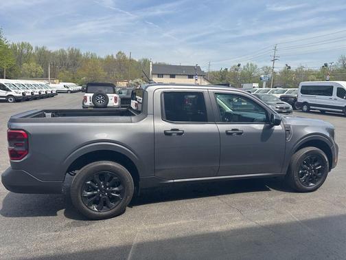 CARBONIZED GRAY METALLIC 2023 Ford Maverick XLT