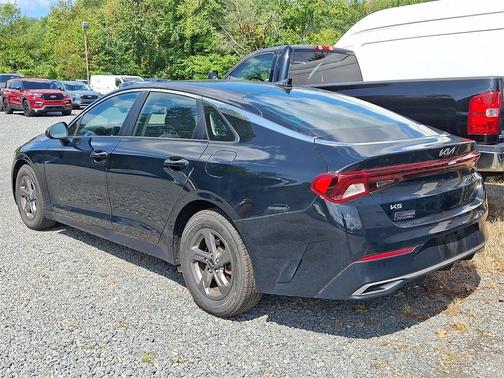 2023 Kia K5 LXS