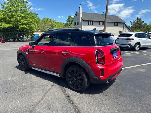 Chili Red 2023 MINI Countryman Cooper S ALL4
