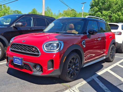 Chili Red 2023 MINI Countryman Cooper S ALL4