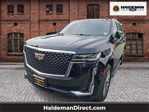 2022 Cadillac Escalade Premium Luxury