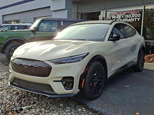 2025 Ford Mustang Mach-E Premium