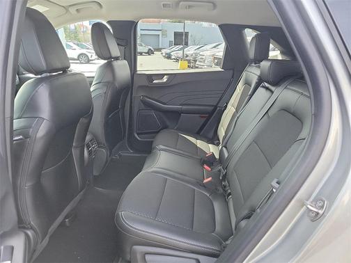 2024 Ford Escape PHEV SE