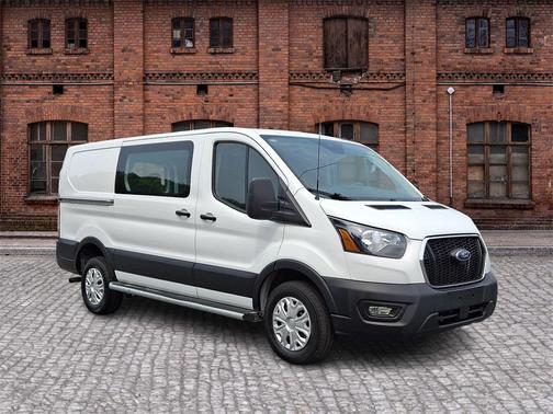 2023 Ford Transit-250 Base