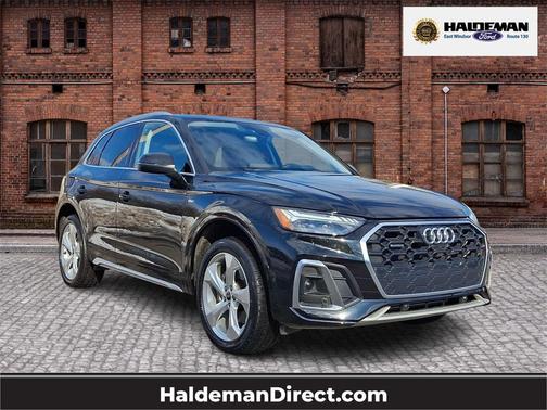 2023 Audi Q5 45 S line Prestige