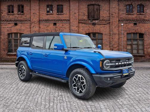 2022 Ford Bronco Outer Banks