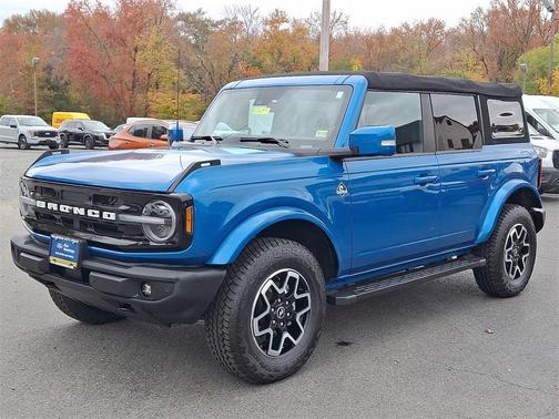 2022 Ford Bronco Outer Banks