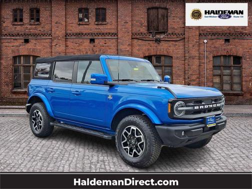 2022 Ford Bronco Outer Banks