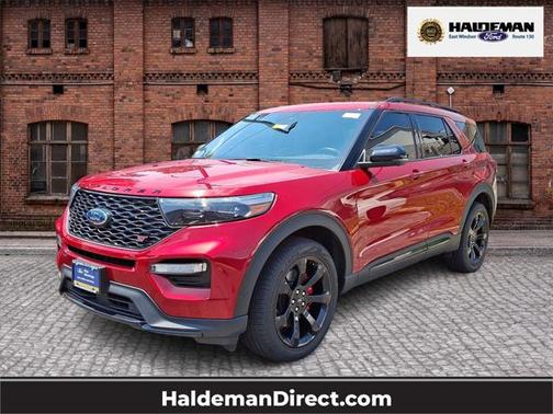 2022 Ford Explorer ST