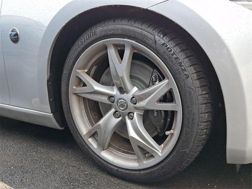 2009 Nissan 370Z Touring