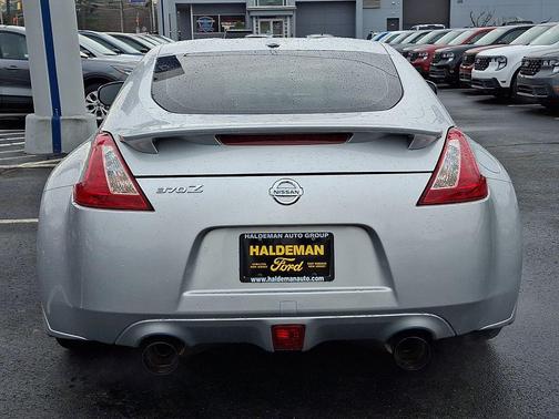 2009 Nissan 370Z Touring