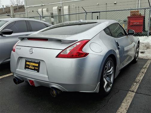 2009 Nissan 370Z Touring