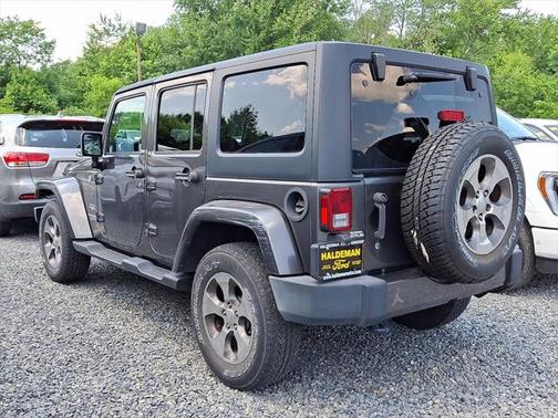 2018 Jeep Wrangler JK Unlimited Sahara