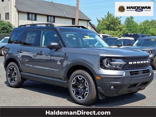 CARBONIZED GRAY METALLIC 2025 Ford Bronco Sport Outer Banks
