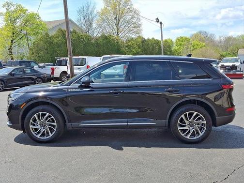 2021 Lincoln Corsair Standard
