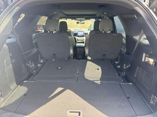 Forged Green Metallic 2022 Ford Explorer Timberline