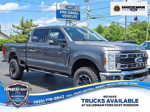 2025 Ford F-350 XLT