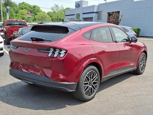 2025 Ford Mustang Mach-E Premium