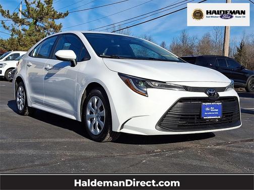 2024 Toyota Corolla LE