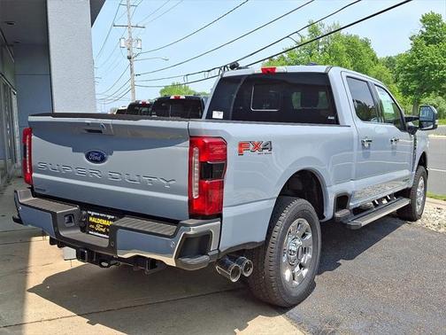 2025 Ford F-250 Lariat
