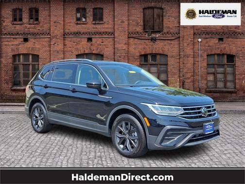 2024 Volkswagen Tiguan 2.0T SE 4MOTION