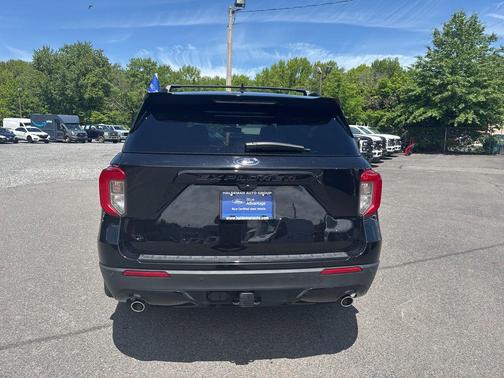 AGATE BLACK METALLIC 2023 Ford Explorer ST-Line