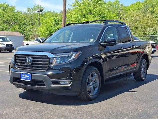 Crystal Black Pearl 2023 Honda Ridgeline RTL