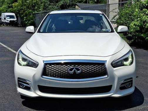 2017 INFINITI Q50 3.0t Signature Edition