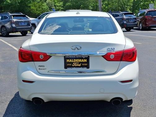 2017 INFINITI Q50 3.0t Signature Edition