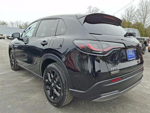 2025 Honda HR-V AWD Sport