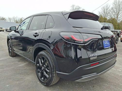 2025 Honda HR-V AWD Sport