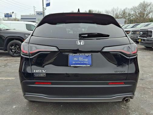 2025 Honda HR-V AWD Sport