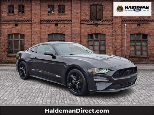 2023 Ford Mustang EcoBoost Premium