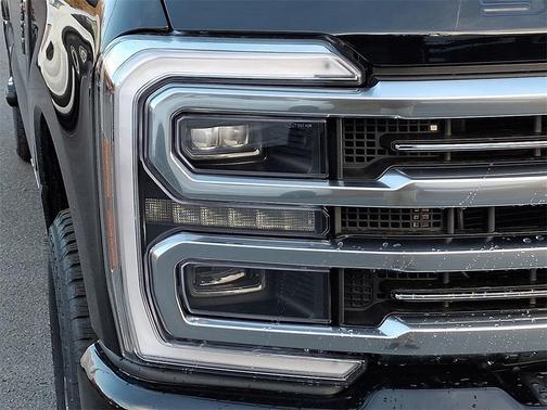 2026 Ford F-350 Platinum