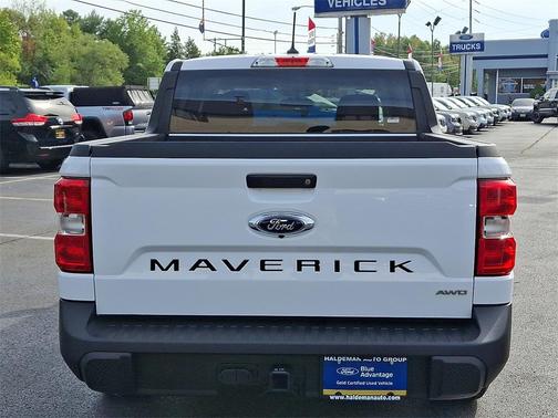 2022 Ford Maverick XL