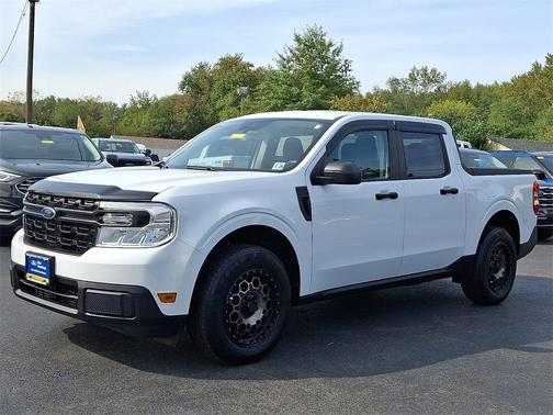 2022 Ford Maverick XL